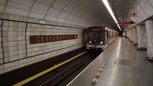 Metro Českomoravska stanice - vůz metra Praha